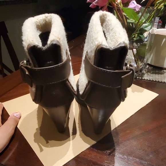 Booties - Picture 3 of 5